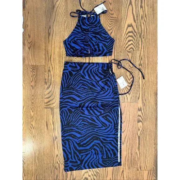Forever 21 Blue and Black Zebra Skirt and Cropped Top Set Size Small New - Picture 1 of 4